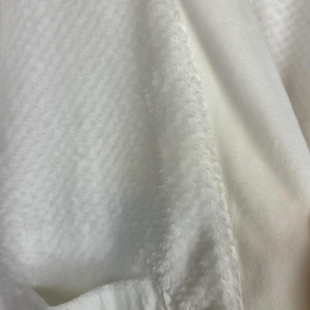 NEW Keiki Co. Luxury Long Spa Robe SM White Plush Kimono Style Bathrobe USA Made - Picture 13 of 16